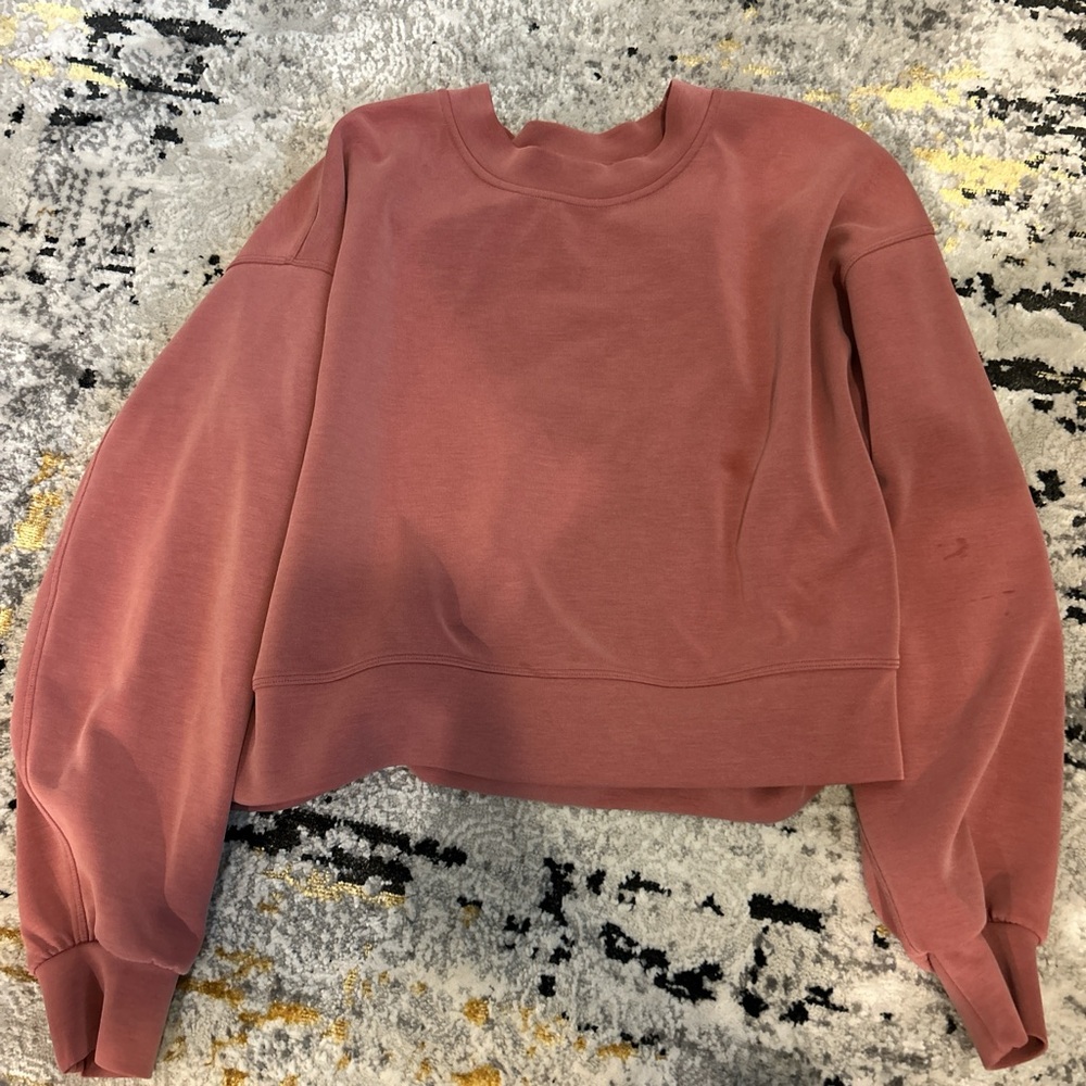 Lululemon crewneck